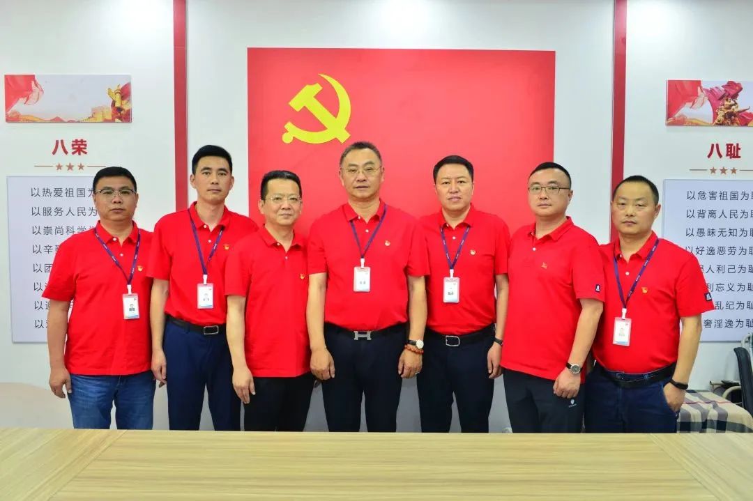 1689753344109432.jpg 1689753344109432.jpg